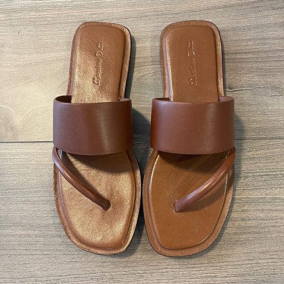 Massimo Dutti Sandals With Wide Strap - Picture 2 of 3